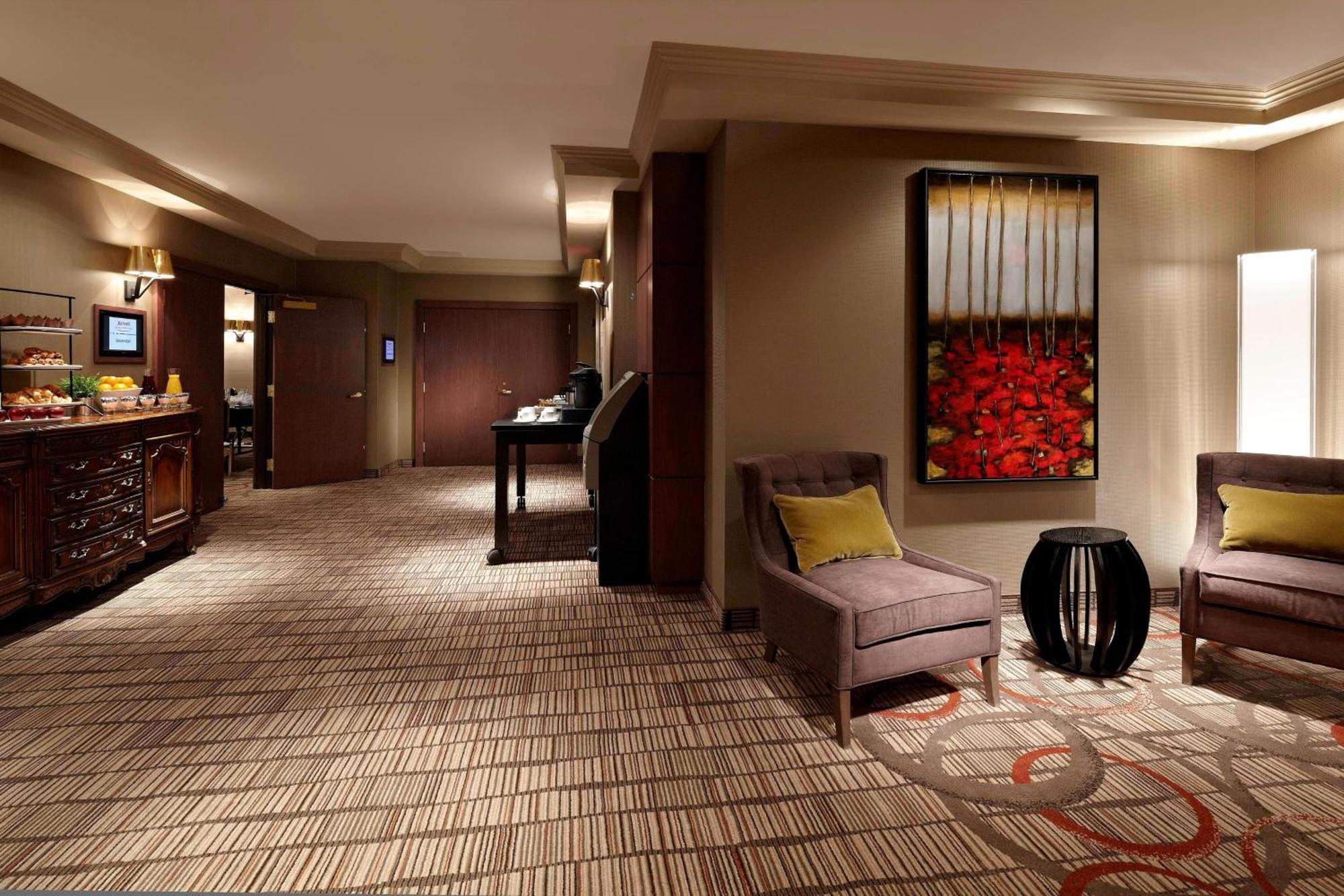 แมริออท ควิเบกซิตี้ ดาวน์ทาวน์ Hotel ภายนอก รูปภาพ